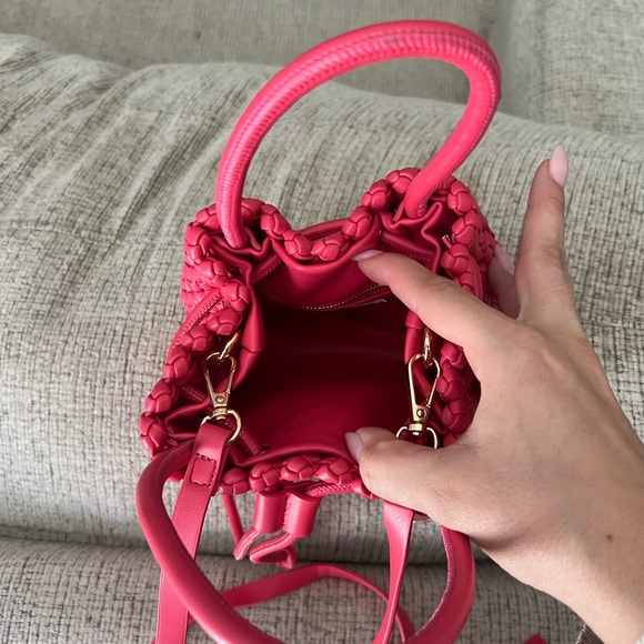 Anthropologie Woven Drawstring Handbag in Hot Pink - Picture 3 of 3
